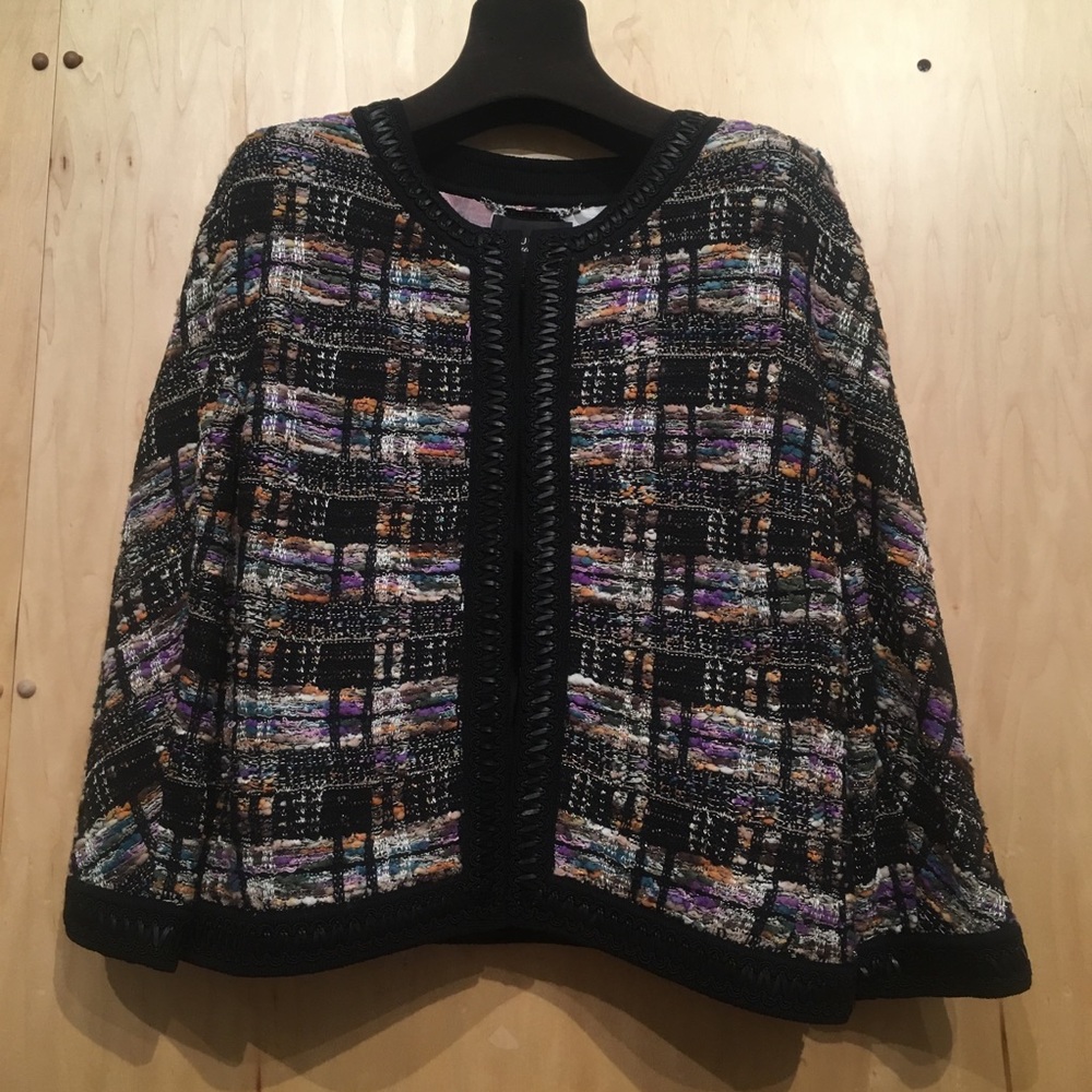 🌲ST JOHN COUTURE JACKET🌲🌻NEVER WORN🌻🌲